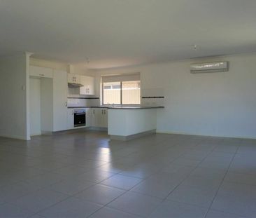 Low Maintenance 3 Bedroom Home - Photo 1