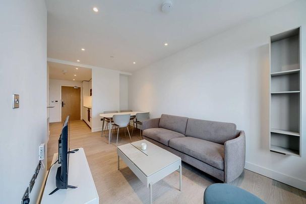 2 bedroom flat to rent - Photo 1