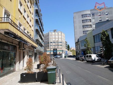 Apartamento T3 em Lisboa - Photo 4