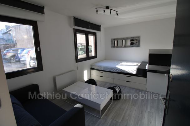 Centre-ville, Location appartement 1 pièce 19 m² - Photo 1