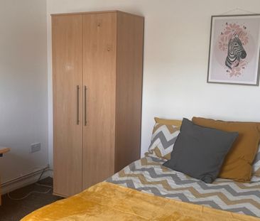 Willow Close CT2 7PS Room 3 - Photo 5