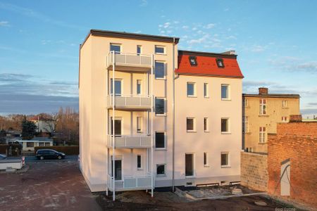 Erstbezug nach Kernsanierung! - Exklusives Wohnen mit Balkon und eigenem Garten - Photo 5