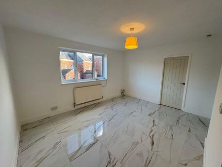 River Drive, South Shields , South Shields, Tyne and Wear, NE33 1TL - Photo 4