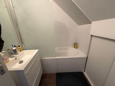 Location Appartement 1 pièce 19m² - Photo 2