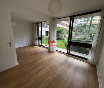 Location Appartement 2 pièces 55m² - Photo 3