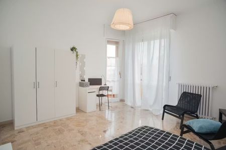 Via Francesco Baracca, Florence, Tuscany 50127 - Foto 3