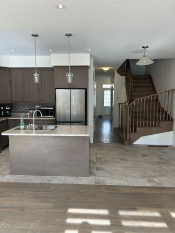 For Lease - 47 Blacksmith Drive, Woolwich, Ontario - Photo 5