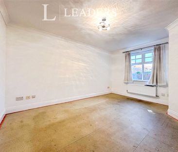 3 bedroom house to rent Magennis Close, Gosport, PO13 - Photo 1