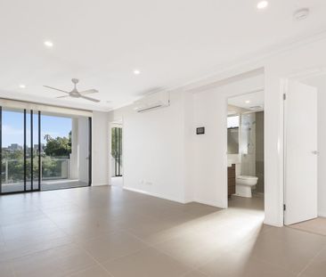 Luxurious Living Unveiled: Charlton Residences - Your Gateway to El... - Photo 1