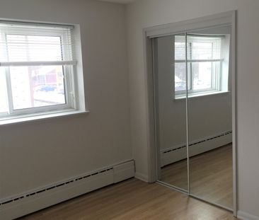 Manitoba, 355 St. Anne's Road, R2M 3B6, Winnipeg - Photo 3