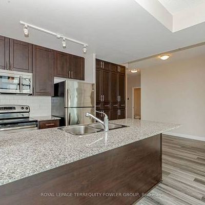 Duke of York/ Webb Dr Gorgeous Functional 2Bdrm Corner Lrg Balcony - Photo 1