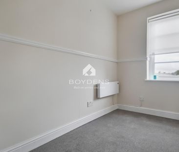 Silks Way, Braintree - Photo 2