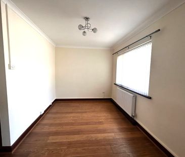 Y Llwyn, Coedcae, Llanelli, SA15 1JT - Photo 3