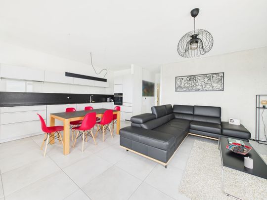 Modern 4-Zimmer-Wohnung am Dreiländereck mit Rheinblick - Ideal for Expats - Photo 1