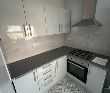 Room in a Shared House, London, N17 - Photo 4