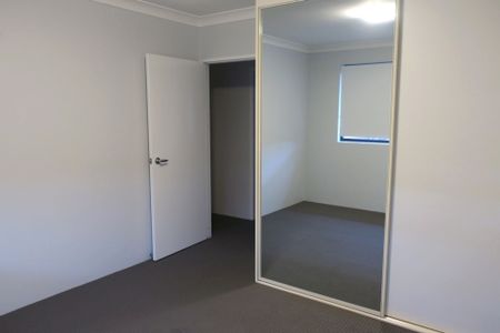 Renovated Unit with Ducted Air Con&excl;&excl; - Photo 5