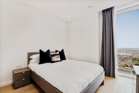 4 Bed Apartment - Photo 2