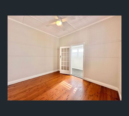 67 Sunderland Street, Mayfield, NSW 2304 - Photo 2