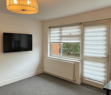 Studio to rent - Photo 6