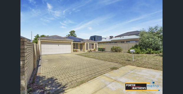 Modern Family Home in Prime Location - Comfortable Living Awaits! - Photo 1