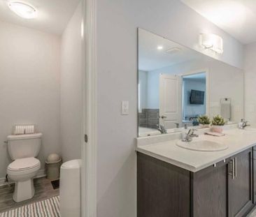 For Lease - 2318 LOZENBY Street, Innisfil, Ontario - Photo 1