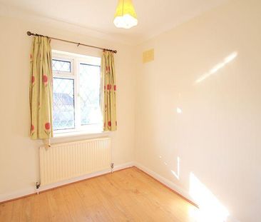 3 bedroom detached house to rent - Photo 6