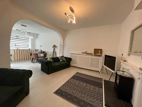 2 bedroom terraced house to rent - Photo 1