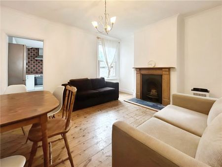 Springfield Road, Guildford, Surrey, GU1 4DP - Photo 2