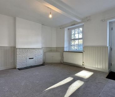 2 bedroom cottage to rent - Photo 1