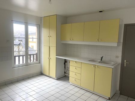 Location Appartement 4 pièces 106m² ROUEN 76000 - Photo 2