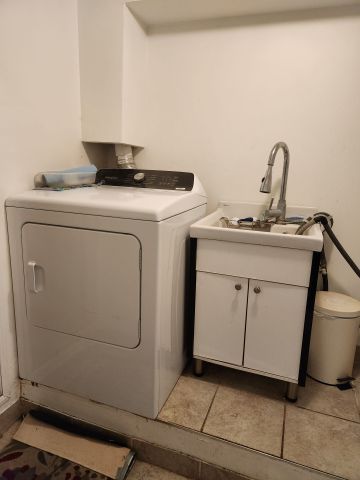 For Lease - 4253 Trellis Crescent Unit# Upper, Mississauga, Ontario - Photo 5