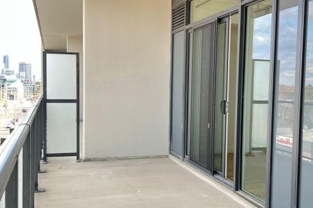 For Lease - 403 741 King Street, Kitchener, Ontario - Photo 4