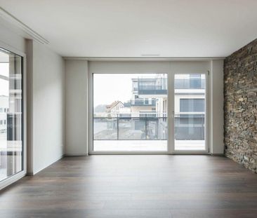 Modern I ideal connections I well-maintained development - Photo 4