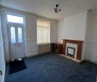 2 bedroom property to rent in Knottingley - Photo 5