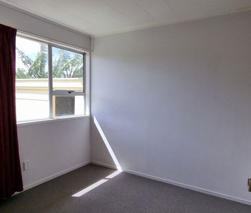 Call Now&excl; - Photo 4