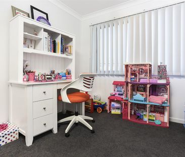 Modern 3 bedroom Town-house - Photo 3
