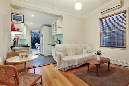 Victorian Charm Meets Modern Living on the City's Edge! - Photo 4
