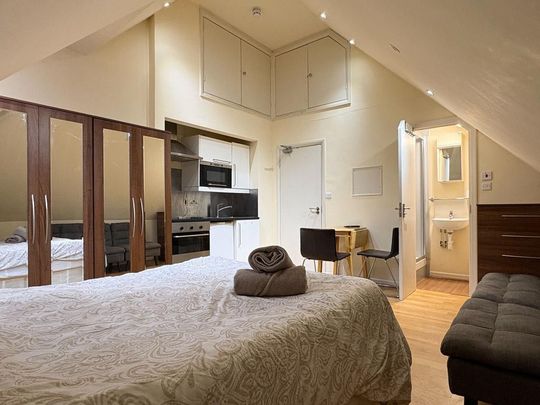 1 bedroom flat to rent - Photo 1
