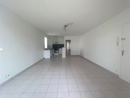 Centre ville Appartement 2 pièce(s) 48.68 m2 - Photo 2