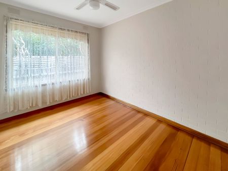 3/37-39 Clarke Street, Newtown - Photo 2