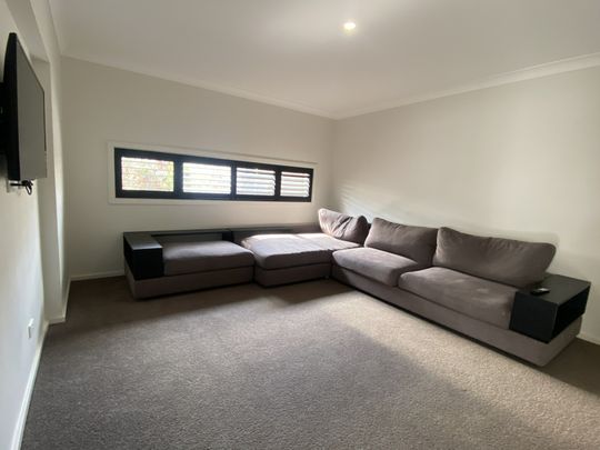 6 Bagarin Avenue, Tomakin NSW - Photo 1