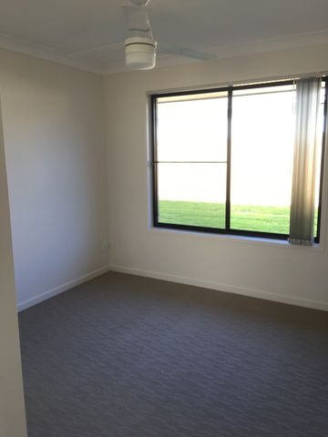 Charming lowset family home! - Photo 4