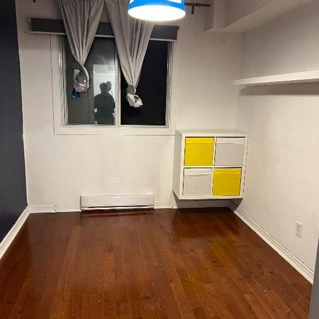 Grand 51/2 rez de chaussée avec stationnement - Photo 3