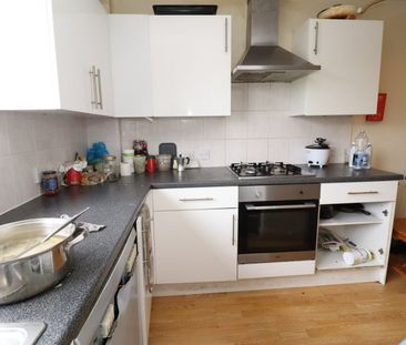 Room in a Shared House, Capstan Square, E14 - Photo 4