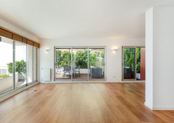 3 Bedroom Apartment with a view, Alto de Santa Catarina, Oeiras