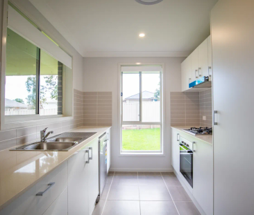 THREE BEDROOM DUPLEX - Photo 6