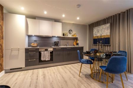 3 bedroom apartment to rent - Photo 2