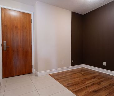 For Lease - 39 Galleria Parkway Unit# 719, Markham, Ontario - Photo 4