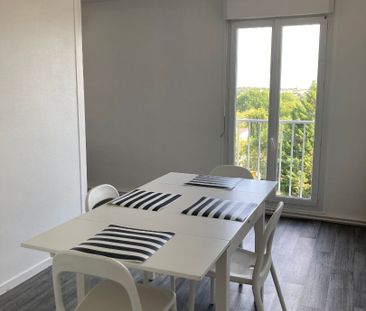 Location appartement 3 pièces, 70.00m², Fontenay-le-Comte - Photo 4