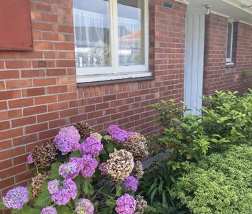 Comfortable Living in the Heart of Burnside - Photo 6